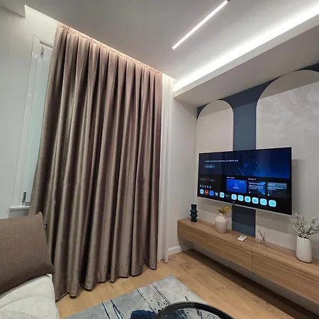Twoviews